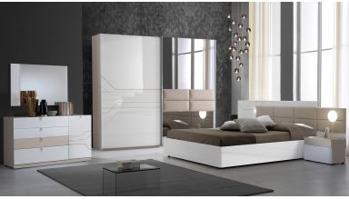 Dormitor Svetlana , alb/cappuccino, pat 160x200 cm, dulap cu 2 usi culisante, 2 noptiere, comoda
