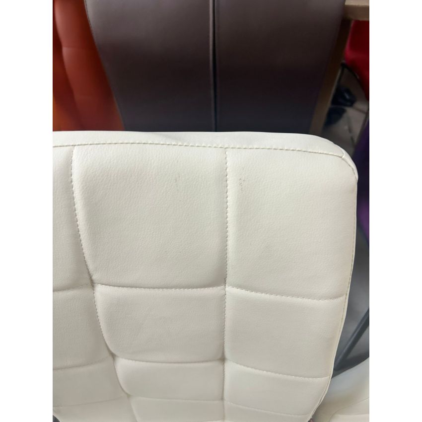 Scaun bucătărie s-02 crem (OUTLET)